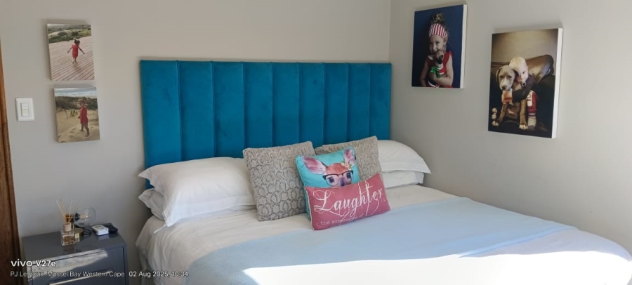 7 Bedroom Property for Sale in Dana Bay Western Cape